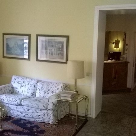 Hotel Eden Am Kurpark Бонн Екстер'єр фото