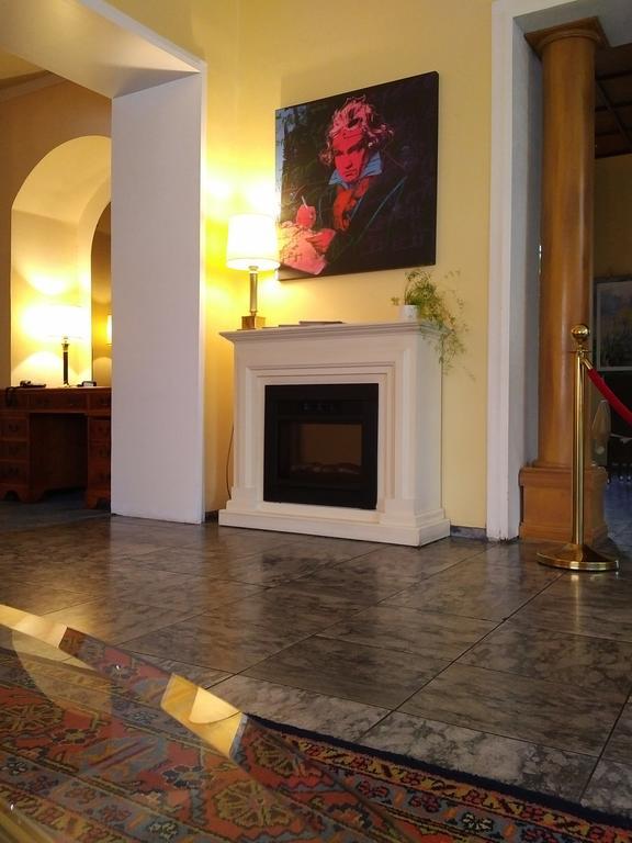 Hotel Eden Am Kurpark Бонн Екстер'єр фото