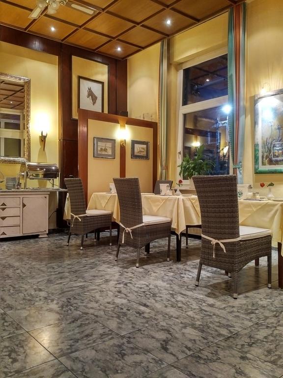 Hotel Eden Am Kurpark Бонн Екстер'єр фото