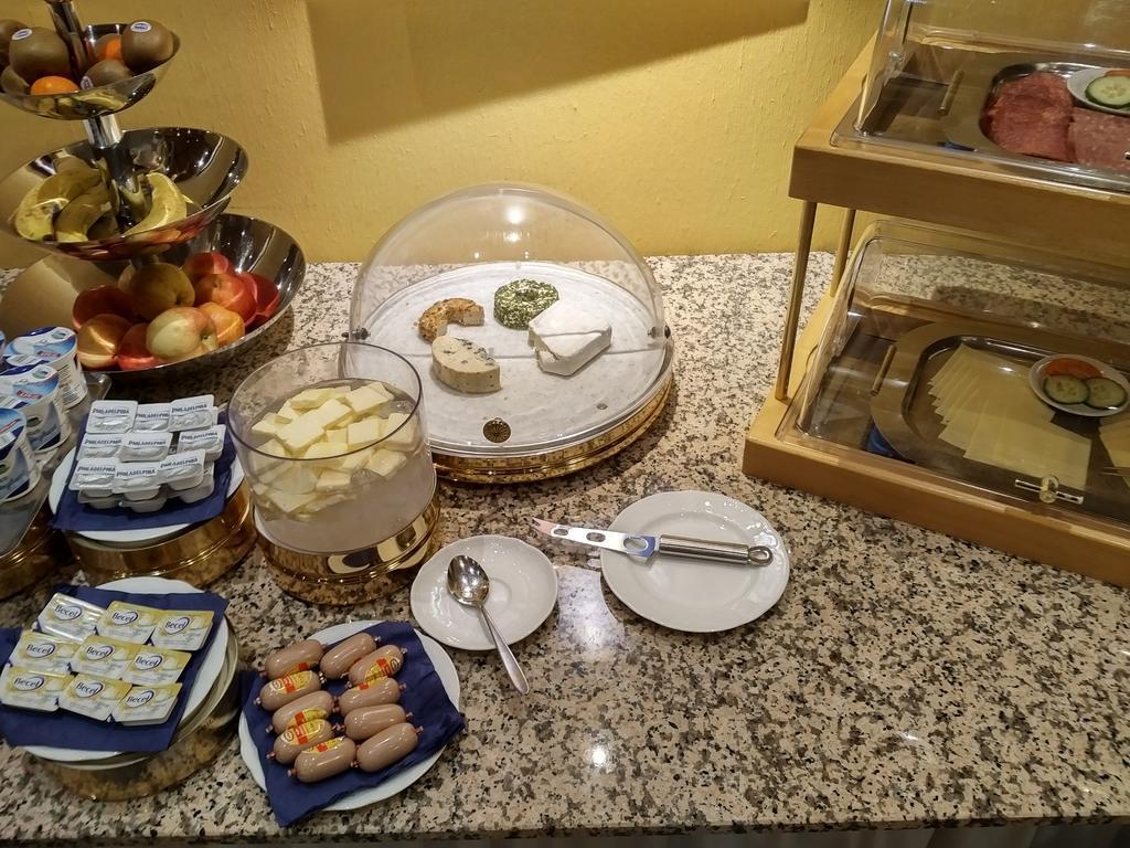 Hotel Eden Am Kurpark Бонн Екстер'єр фото