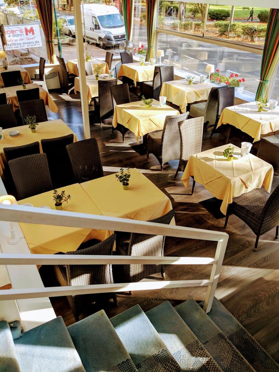 Hotel Eden Am Kurpark Бонн Екстер'єр фото
